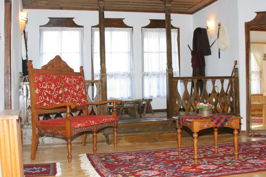 Sava Cupetsa Guest House Жеравна Экстерьер фото